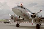 2001 HAM - Diese DC-3 knipste ich w�hrend der  Hamburg Airport Classics . 2007 soll es wieder so eine Veranstaltung in Hamburg geben.
