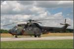 Eine Niederländische Eurocopter Cougar AS 532U2 war auf dem militärischen Flughafen Volkel (EHVK) ausgestellt am 19.