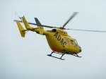 BK 117 als Rettungshubschrauber Christoph verlsst den Flugplatz Jena-Schngleina, Mai 2010