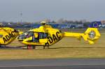 EC 135T-1 des ADAC vor der ADAC-Werft in Bonn-Hangelar - 25.11.2011