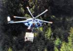 Hu 369 D (500) beim kalken. Hubschrauber flog im Aufnahmejahr 1986 für die Firma DHD. 