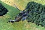 CH 53 der USAF im Tiefflug ber der Eifel - Sommer 1986 - Scan