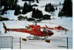 Ein BOHAG und ein REGA Helikopter in Adelboden im Einsatz während der Weltcuprennen im Januar 2008