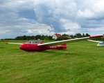 Scheibe Bergfalke III, D-9177 am Start in Gera (EDAJ), 19.6.2016
