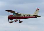 Boelkow BO-208C Junior, D-EJNA vor der Landung auf der Piste 24 in Gera (EDAJ) am 8.7.2018