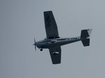 Cessna 172 Skyhawk; D- EMWJ, 160PS; 220km/h; Reichweite~1200km; im Luftraum über Ried i.I.; 160410
