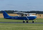 HA-SKP, Cessna 172 Skyhawk, Flugplatz Gera (EDAJ),13.8.2016