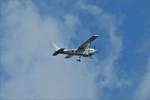 LX-AIX, Cessna 182Q Skylane, gesichtet am Himmel in der Nähe von Wiltz.  11.07.2020 