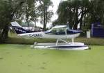 Cessna F 182 P Skylane mit Schwimmern, C-GWAQ, im  Algensee  bei Oshkosh - Juli 2006