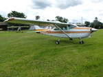 Cessna 182, D-EGTJ, Flugplatz Freiburg, Juni 2016