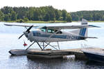 Private, CN-CNW, Cessna 180 Skywagon, 30.Juli 2005, Kuopio am See, Finnland.