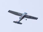 Cessna 150 (OE-AUA) im Luftraum über Ried i.I.; 081115 