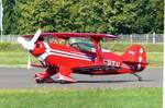 Pitts S-2B, D-EPTS am Wendehammer der Piste 24 in Gera (EDAJ) am 28.8.2017