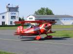 N44JT, Pitts S1-S von Petra Unger auf dem Weg zum Start, bei den Deutschen Meisterschaften im Motorkunstflug in Gera (EDAJ) am 2.7.2015