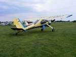 PZL 104 Wilga 35 D-EWHT auf dem Flugplatz Zwickau (EDBI)bei den DM im Segelflug am 28.5.2011