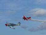 Jak 52 LY-FOG und Pitts S 2B N92ED beim Überflug am Flugplatz Hammelburg (EDFJ) am 19.7.2025