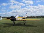 Yak-52 LY-KOS auf dem Flugplatz Zwickau (EDBI) am 23.08.2026.