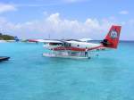 8Q-TMG, DHC-6 Twin Otter, Trans Maldivian Airways, Meedhupparu (Raa Atoll) 17.3.2015
