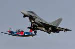 berflug Eurofighter Typhoon 30+26 in Begleitung des D-FDMT/ Pilatus/ PC-9B PC9 167 L1T  3D5287 EIS Aircraft GmbH in ETSN,Neuburg,Germany.