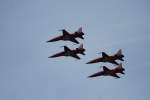 Vier Northrop F5-Tiger II der Patrouille Suisse beim berflug beim Hamburger Hafengeburtstag am 09.05.09