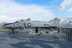 McDonnell Douglas F-4N Phantom II, Navy BuNo. 150628, NK-101. Die Maschine gehörte zur US Marine Corps Squadron VMFA-323 auf der USS Coral Sea. Intrepid Sea, Air & Space Museum, New York-Manhattan. Aufnahmedatum: 26.09.2018. 