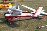 Modellflugzeug PZL-104 Wilga 35A mit Kennzeichen D-EDOM.