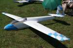 ohne, ? unbekanntes Segelflugzeug ?, 40-Jahre Jubilums-Airmeeting des DMFV (Deutscher Modellflieger Verband) auf dem Flugplatz der Fa.  GROB AIRCRAFT  am 07.07.2012 

