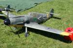 ohne, Messerschmitt Bf.109, 40-Jahre Jubilums-Airmeeting des DMFV (Deutscher Modellflieger Verband) auf dem Flugplatz der Fa.  GROB AIRCRAFT  am 07.07.2012 