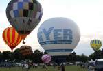 Modell-Ballone whrend der Vorfhrung, 16.08.2013, Kevelaer (19. Heiluft-Ballon-Festival), Germany 
