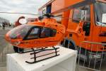 Modell eines EUROCOPTER EC 135 in den Farben der Luftrettung (Bundesministerium des Innern). Foto: ILA Berlin 2010