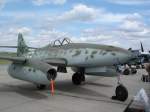 Me 262(amerikanischer Nachbau )des ersten serienmäßig gebauten Düsenjägers der Welt, von Messerschmit in Deutschland,
geflogen zur ILA in Berlin 2006