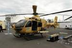 Eurocopter EC 635 T2e. Wie seinem Tarnfleck zu entnehmen ein Hubschrauber fr vielfltige Aufgaben. Eurocopter lie verlauten das innerhalb der nchsten zwei Jahre ein Dieselmotor anstelle einer Turbine in einem EC 120 zum Einsatz kommen wird. Der Diesel verbraucht bis zu 40% wehniger Treibstoff als die Turbine. Gebaut wird der Diesel bei Austro Engines, besser bekannt als Zulieferer fr die Diamond Luftfahrzeuge. Der Motor wird Jet-Treibstoff verbrennen. Foto:ILA 14.09.2012