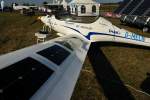 D-MELN . PC-AERO. Ein elektrisch angetriebenes und durch Solarzellen untersttztes Flugzeug. Die auf den Tragflchen zumeist montierten 6 Quadratmeter Solarzellen erzeugen die Hlfte der fr den Flug bentigten Energie, 1kW. Weitere Energie kommt aus Li-Ion Batterien. Fr den Horizontalflug werden somit 2,5kW Leistung bereitgestellt.  Foto: ILA 14.09.2012