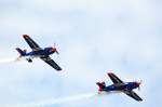 Extra 300 D-EAXK und D-EAXN geflogen von Vater und Sohn Walter und Toni Eichhorn auf der ILA 2014 am 24.05.14