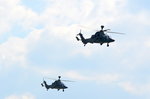 Die zwei Eurocopter EC-665 Tiger 74+28 und 74+24 im Überflug auf der ILA Berlin am 04.06.16