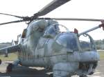 Frontansicht der NVA Mil Mi-24D 5211 im Luftwaffenmuseum Berlin-Gatow am 27.04.2007