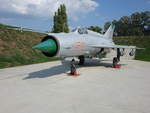 MIG 21 MF, Turbojet Tumanski R-11-F2SK-300, Kennung 9512, Szolnok Luftfahrtmuseum Ungarn (08.09.2018)