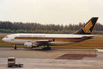 Singapore Airlines, 9V-STO, Airbus A310-324, msn: 433, Juni 1992, SIN Changi, Singapore. Scan aus der Mottenkiste.