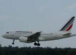 Air France, F-GUGE, Airbus A 318-100 (neue AF-Lackierung), 2010.05.24, DUS, Dsseldorf, Germany