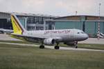 Ein Airbus A 319 der GERMANWINGS mit der Kennung D-AKNQ aufgenommen am 30.05.09 am Flughafen Stuttgart.
