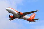 G-EZAI , easyJet , Airbus A319-111 , Berlin-Brandenburg  Willy Brandt  , BER , 29.05.2022 ,