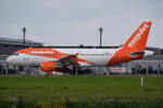 G-EZAB , easyJet , Airbus A319-111 ,  Berlin-Brandenburg  Willy Brandt  , BER , 02.10.2022 ,