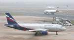 Aeroflot (VP-BUK  A319-114) am Flughafen Dsseldorf,7.2.2010.