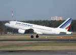 Air France A 319-111 F-GRXD beim Start in Berlin-Tegel am 02.04.2010