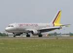 Germanwings A 319-112 D-AKNL bei der Landung in Berlin-Schnefeld am 08.06.2010