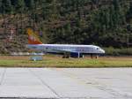 Airbus A319 A5-RGI von DRUK AIR ist gelandet in Paro (PBH) am 22.10.2012