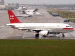 Privat Air A-319 D-APAD auf dem Taxiway zur 23L in DUS / EDDL / Düsseldorf am 25.11.2007