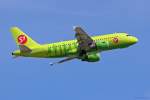 VP-BTO / S7-Airlines / A319-114 in MUC im Steigflug nach Moskau (DME) 04.06.2014