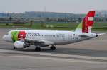 CS-TTG TAP-Air Portugal Airbus A319-111    zum Gate in Schönefeld am 13.10.2014