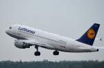 D-AILD Lufthansa Airbus A319-114   am 14.10.2014 in Tegel gestartet